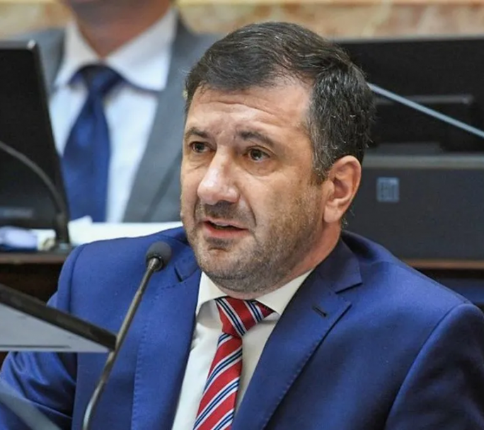 El Senado expulsó al legislador Edgardo Kueider de Unión por la Patria